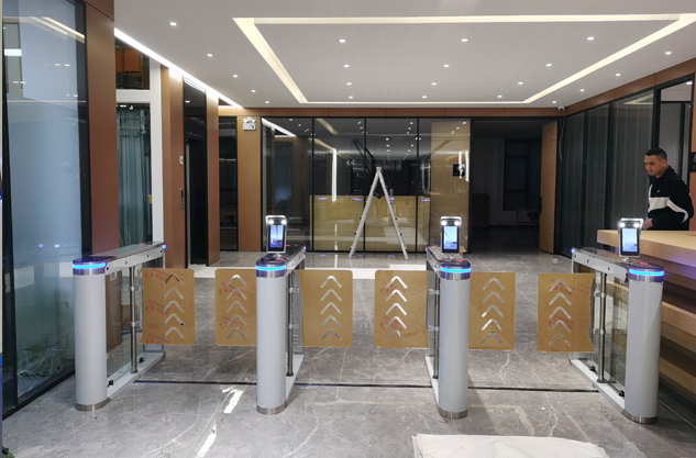 不銹鋼通道閘為什么會生銹？